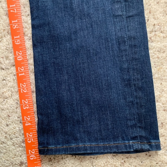 Hudson. Preloved Jeans - Picture 8 of 9